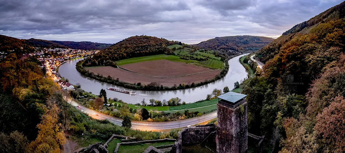 Dilsberg - von de Neckarsteinacher Hinterburg aus gesehen - Foto von Frank Schindelbeck
